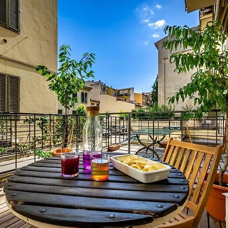 Luxury Apt In The Heart Of City Out Of Ztl-3